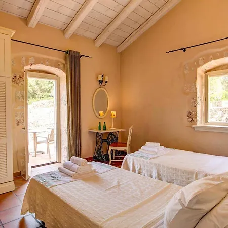 Vigli Retreat By *