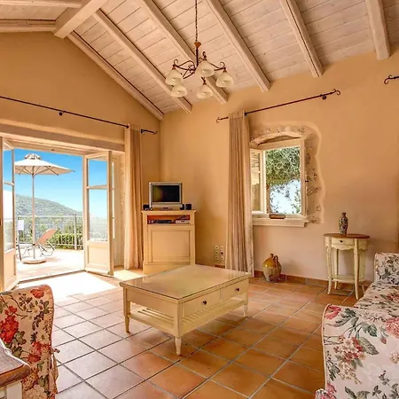 فيلة Vigli Retreat By